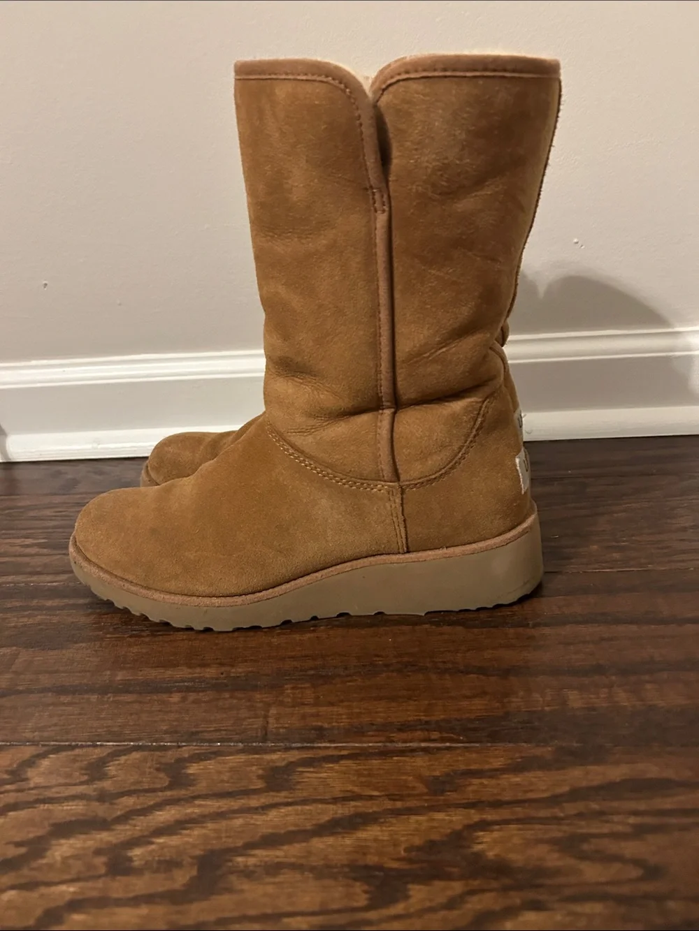 Ladies UGG boots